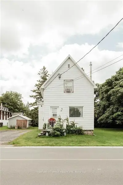 18 MECHANIC Street W, North Glengarry, ON K0C 1T0