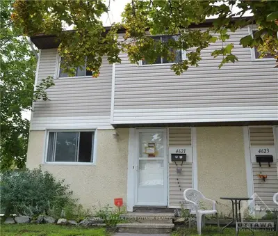 4621 CECILIA Crescent 31, Cyrville - Carson Grove - Pineview, ON K1J 8S7