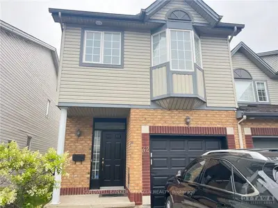 42 SIENNA, Alta Vista and Area, ON K1G 6L9