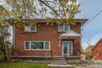 1359 SUMMERVILLE Avenue 1, Carlington - Central Park, ON K1Z 8G9