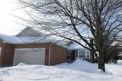 12 Grand Cedar Court, Stittsville - Munster - Richmond, On K2s 1c8