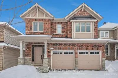 713 DOYON Avenue, Kanata, ON K2T 0E7