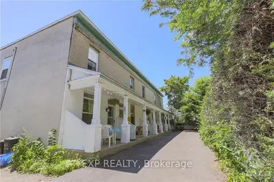 86.5 BELL Street, West Centre Town, ON K1R 7C7