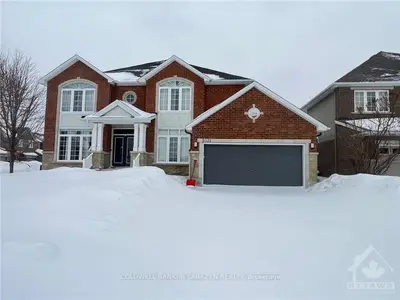 5031 NORTH BLUFF Drive, Blossom Park - Airport and Area, ON K1V 2E3