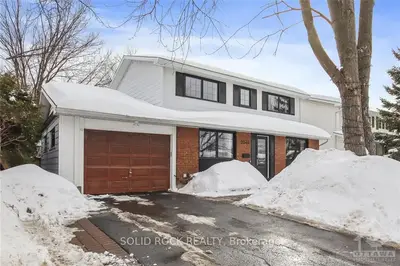 2046 QUINCY Avenue, Beacon Hill North - South and Area, ON K1J 6B3