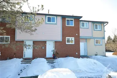 3230 UPLANDS Drive 26, Hunt Club - Windsor Park Village and Area, ON K1V 0C6