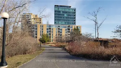 250 LETT Street 115, West Centre Town, ON K1R 0A8