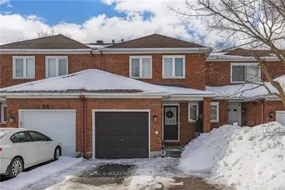 101 WOODBURY Crescent, Hunt Club - South Keys and Area, ON K1G 5E3