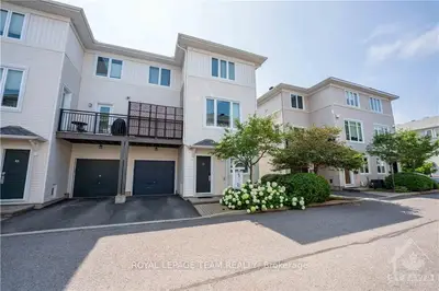 69 SONGBIRD, Bells Corners and South to Fallowfield, ON K2H 0A3