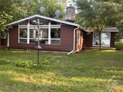 538 BAYVIEW Drive, Constance Bay - Dunrobin - Kilmaurs - Woodlawn, ON K0A 3M0