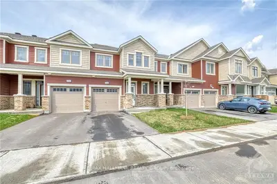 714 Derreen Avenue, Stittsville - Munster - Richmond, ON K2S 2Y7