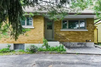 35 DONNA Street, Meadowlands - Crestview and Area, ON K2G 2V5