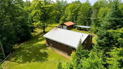3604 CALABOGIE Road, Greater Madawaska, ON K0J 1H0