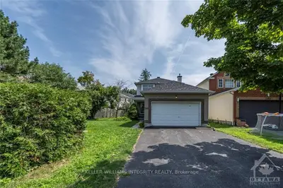 3868 CROWSNEST Avenue, Hunt Club - Windsor Park Village and Area, ON K1V 1K3