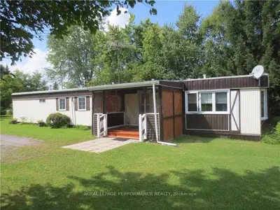 3807 JOANN Street, North Glengarry, ON K0C 1A0