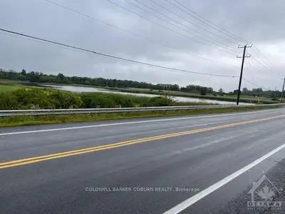 L17C1 COUNTY 2 Road 1, South Dundas, ON K0E 1K0