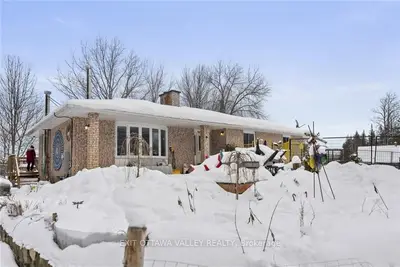6527 RIVER Road, Killaloe, Hagarty and Richards, ON K0J 2A0