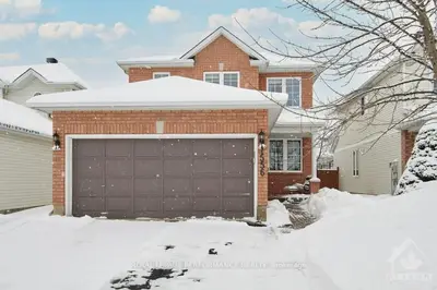 1556 SENATEURS Way, Orleans - Cumberland and Area, ON K4A 4A2