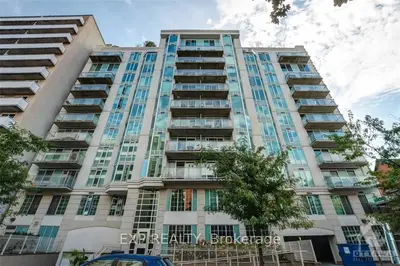 138 SOMERSET Street W 801, Ottawa Centre, ON K2P 0A3