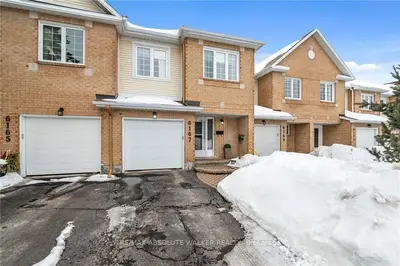 6167 OAK MEADOWS Drive, Orleans - Convent Glen and Area, ON K1C 7G8