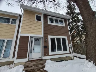 337 STOWE Court, Kanata, ON K2K 1Z6