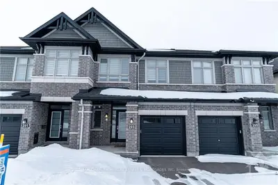 293 BIG DIPPER Street, Blossom Park - Airport and Area, ON K4M 0J2