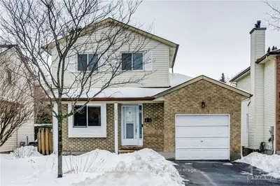 306 BONAIR Drive, Orleans - Cumberland and Area, ON K1E 2P2