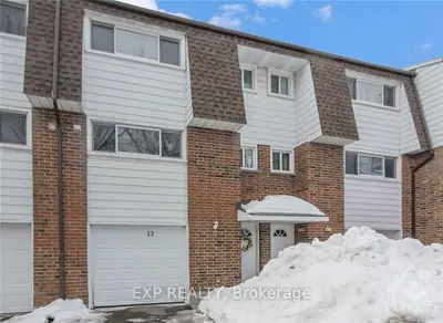 2296 ORIENT PARK Drive 13, Blackburn Hamlet, ON K1B 4N6