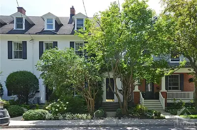 189 Mackay Street, New Edinburgh - Lindenlea, On K1m 2b5