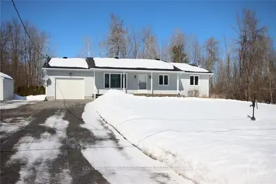 10415 SHAW Road, North Dundas, ON K0E 1S0