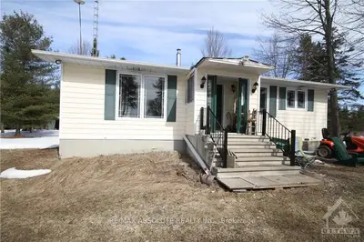 3343 RUSSLAND Road, Orleans - Cumberland and Area, ON K4B 1T5