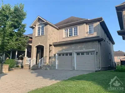 330 AMITA Crescent, Mooneys Bay - Carleton Heights and Area, ON K2C 4H9