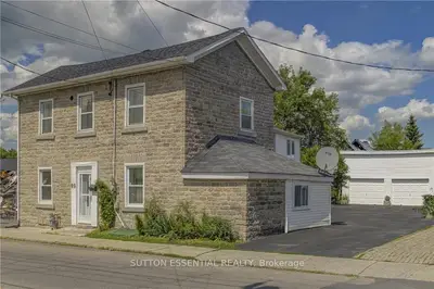 99 PERTH Street, Brockville, ON K6V 5C9