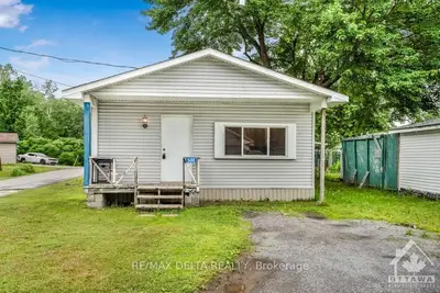 8250 COUNTY ROAD 17 Road 500, Clarence-Rockland, ON K4K 1K7