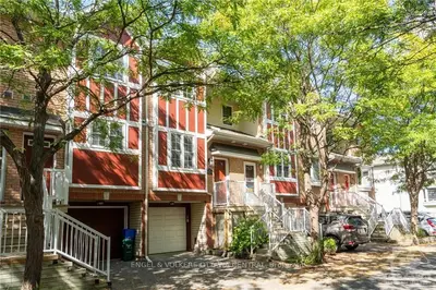 25 BAYSWATER Avenue 13, West Centre Town, ON K1Y 2E5