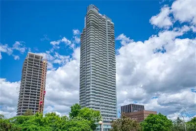 805 Carling Avenue 802, Dows Lake - Civic Hospital and Area, ON K1S 5W9