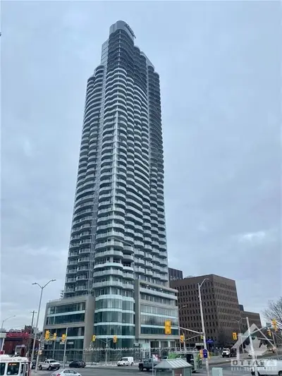 805 CARLING Avenue 702, Dows Lake - Civic Hospital and Area, ON K1S 5W9