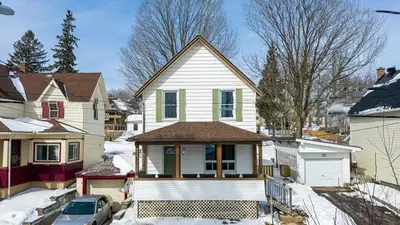 34 HUBBELL Street, Brockville, ON K6V 4K3