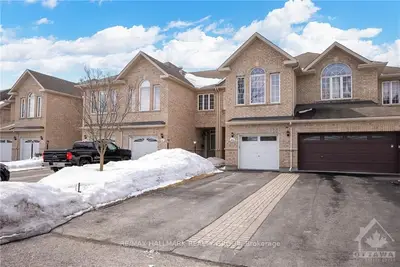 44 BRIGGS Avenue, Country Place - Pineglen - Crestview and Area, ON K2E 6W6