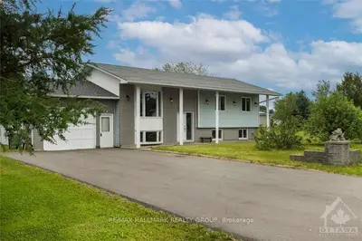 2081 PAUL Drive, Clarence-Rockland, ON K0A 1E0