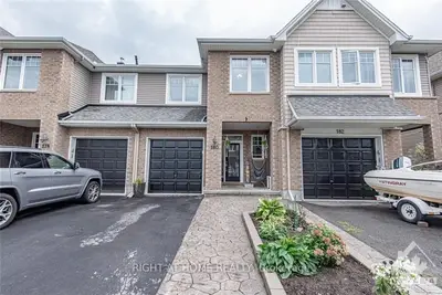 180 Flat Sedge Crescent, Blossom Park - Airport And Area, On K1t 0g9
