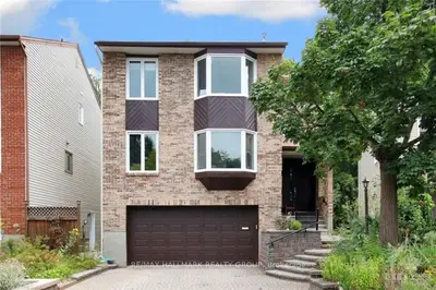 22 SINGER Place, Hunt Club - Windsor Park Village and Area, ON K1V 0J3