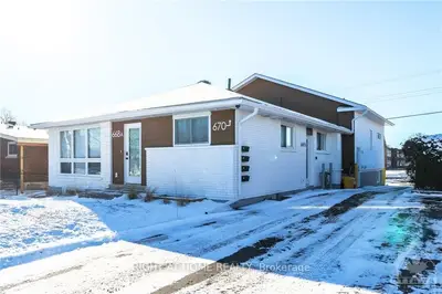 668 CLAUDE Street, Overbrook - Castleheights and Area, ON K1K 2R9