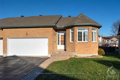 551 Chapel Park, Orleans - Convent Glen And Area, On K1c 7p2