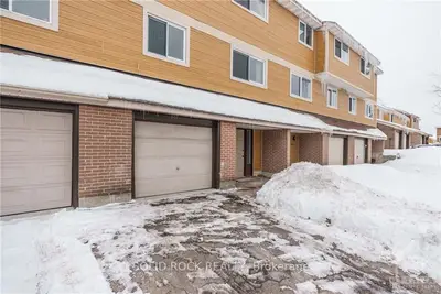 4638 COSMIC Place, Cyrville - Carson Grove - Pineview, ON K1B 4R7