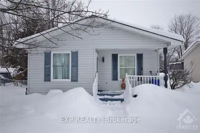 1028 TEENA COLLEEN, Greely - Metcalfe - Osgoode - Vernon and Area, ON K4P 1C6