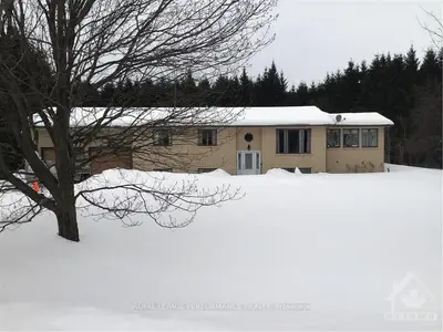 3057 COUNTY RD 15 Road, The Nation, ON K0B 1G0