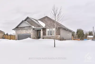 112 Antler Court, Mississippi Mills, On K0a 1a0