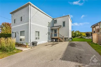 841 LAURIER Street, Clarence-Rockland, ON K4K 1E6