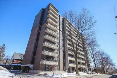 333 CHAPEL Street 405, Lower Town - Sandy Hill, ON K1N 8Y8
